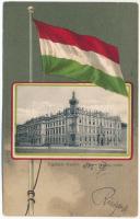 1902 Arad, Pénzügyi palota. Szecessziós magyar zászlós montázs / palace of finance. Art Nouveau litho montage with Hungarian flag