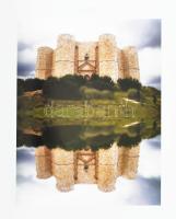 Arató András: MIX túra - Utazások testben vagy lélekben Bp., 2010, Kossuth. 279 p. Fekete-fehér és s...