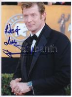 Jason Flemyng (1966-) színész aláírása az őt ábrázoló fotón
