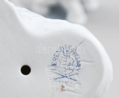 Herendi 6 darab fehér mázas állatfigura, jelzéssel, kis kopottsággal, m: 6-12 cm