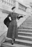 cca 1950-60 Christian Dior 3 db divatfotó, Lénárt Angéla magyar modell. Hátoldalán Photo Maywald, Pa...