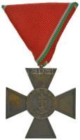 1939. Magyar Bronz Érdemkereszt bronz kitüntetés, eredeti mellszalagon T:XF  Hungary 1939. Hungarian Bronze Merit Medal bronze decoration, with original ribbon C:XF  NMK 389.