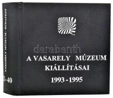 Vasarely múzeum kiállítási katalógusai 21-40: Hollán Ernő, Wellisch Tehel Judit, Kuchta Klára, Balla Attila, Berényi Erszébet, Joseph Kadar, Szombathy Bálint, Szabó Nóra, Claire Szilard (Szilárd Klára), Paul Hargittai, Bőszín Endre, Czitrom Béla stb. Bp., 1993-95, Vasarely Múzeum. Fekete-fehér és színes képekkel, a művészek munkáinak reprodukcióival nagyon gazdagon illusztrált. Könyvkötői egészvászon kötésben, a katalógusok eredeti kiadói papírborítói bekötve, körbevágva, jó állapotban.