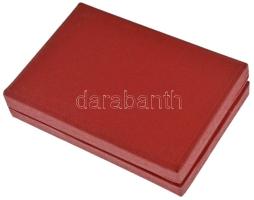 1966. "Szocialista Hazáért Érdemrend" zománcozott bronz kitüntetés mellszalaggal és szalag...