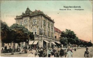 1908 Nagybecskerek, Zrenjanin, Veliki Beckerek; Hunyadi utca, piac, Kugler Lipót és fia és Billitz János üzlete / street view, market, shops (fa)