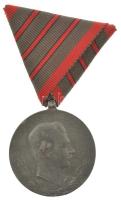 1918. "Sebesültek Érme" Zn kitüntetés, modern - három sebesülés után járó - mellszalaggal, peremén "1918 - WAA" beütéssel. Szign.: R. Placht T:XF oxidáció Hungary 1918. "Wound Medal" Zn decoration with modern ribbon - for the 3rd time wound, with "1918 - WAA" mark on the edge. Sign.: R. Placht C:XF corrosion  NMK 328.