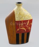 Gilde fafelületeket imitáló kerámia design váza, alján jelzéssel, minimális kopottsággal, m: 32,5 cm