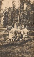 Prayer. Photo of Lieutenant Stemplén János