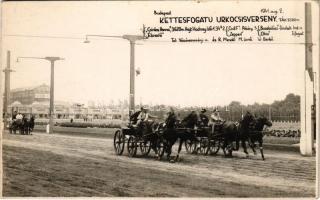 1941 Budapest IV. Káposztásmegyer, lóverseny, kettesfogatú úrkocsisverseny. Schäffer udv. fényk. photo (fl)