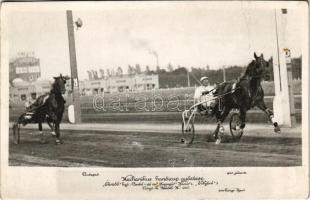 1940 Budapest IV. Káposztásmegyer, lóverseny, mechanikus handicap győztese &quot;Ébredő&quot;