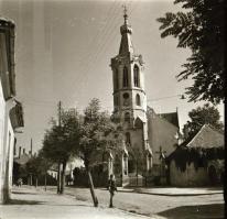 cca 1950-1960 Sopron, városképek, 14 db fotónegatív, 6×6 cm