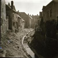 cca 1950-1960 Sopron, városképek, 14 db fotónegatív, 6×6 cm