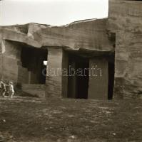 cca 1950-1960 Sopron, városképek, 14 db fotónegatív, 6×6 cm