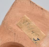 Mészáros Géza (1918-1987): Gyermekét ringató anya, mázas kerámia, kézzel festett, hibátlan, m:15 cm