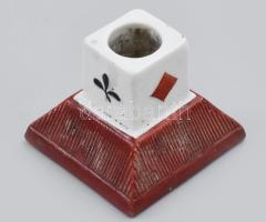 Kártya motívumos gyufa tartó és gyújtó 8x8x8 cm