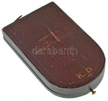 1916. "A Katonai Érdemkereszt III. Osztálya hadidíszítménnyel és kardokkal" fülön jelzett,...