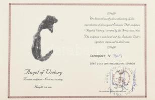 Salvador Dalí (1904-1989): A győzelem angyala. Bronz, jelzett, számozott (709), kő talapzaton. m: 11...