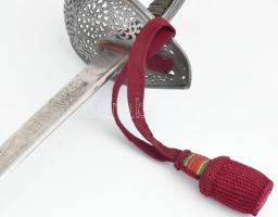 1904M lovassági tiszti szablya. Extra változat, gazdagon díszített, egyedi, áttört mintás kosárral, ...