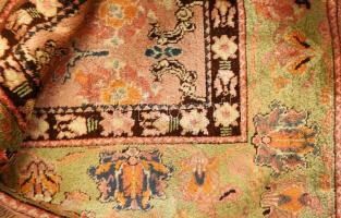 Antik kínai kézi gyapjú szőnyeg. Jó állapotban, cca 300x170 cm