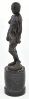 Sóváry János (1895-1966): Női akt. Patinázott bronz, márvány talapzaton. Jelzett: Sóváry J. Talapzat...