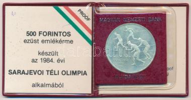 1984. 500Ft Ag &quot;Nyári Olimpiai Játékok - Los Angeles&quot; eredeti műbőr tokban, tanúsítvánnyal T:BU patina  Adamo EM79