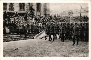 1940 Kolozsvár, Cluj; bevonulás, Vitéz Nagybányai Horthy Miklós Magyarország kormányzója / entry of the Hungarian troops, Regent Horthy