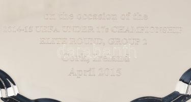 2015 Az Ír Labdarúgó Szövetség emlék díja az UEFA U-17 tornáról gravírozott fém tálca 26 cm Díszdobo...