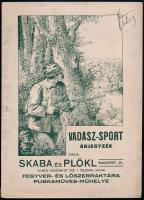 cca 1930 Vadász-sport árjegyzék, kiadja: Skaba és Plökl (Bp. VI., Vilmos császár út 33.) fegyver- és lőszerraktára, puskaműves-műhelye. Bp., Ifj. Keller Ernő-ny., (4)+50 p. Számos fekete-fehér illusztrációval. Kiadói papírkötés, minimálisan sérült borítóval. A címlapon Verbőczy Kálmán (1888-1967) honvéd alezredes, a Székely Hadosztály volt zászlóaljparancsnokának névbejegyzésével.