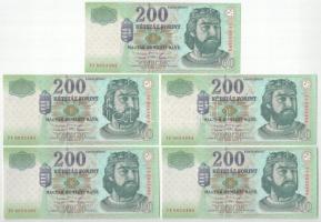 1998. 200Ft (5x) sorszámkövetők &quot;FF 6053492 - FF 6053496&quot; sorszámmal T:UNC Hungary 1998. 200 Forint (5x) sequential serials with &quot;FF 6053492 - FF 6053496&quot; serial number C:UNC Adamo F53