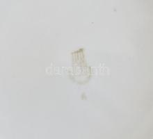 3 darabos Zsolnay teás szett: kanna, tejkiöntő, cukordoboz. Kézzel festett, jelzett, kannán repedéss...