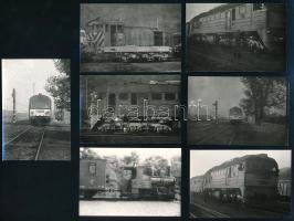 7 db MÁV mozdonyokat ábrázoló fotó, 9,5x6,5 cm