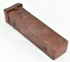 Karl Kahles Wien puska távcső, jelzéssel, kopással, bőr tartójában, h: 24 cm