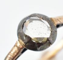 Arany (Au) 14 gyűrű nagy méretű (8mm) régi csiszolású gyémánttal, méret: 55, br: 2,54 g