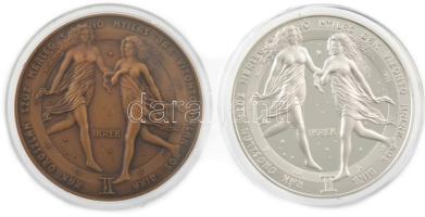 DN Horoszkóp érmesorozat - Ikrek ezüstözött fém és bronz emlékérem pár dísztokokban (42,5mm) T:UNC,PP