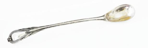 Ezüst(Ag) gyerek etető kanál, jelzett, h: 16,5 cm, nettó: 19,3 g