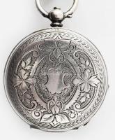 Ezüst(Ag) zsebóra, jelzett, elülső fedele nem záródik rendesen, kulccsal, d: 3,5 cm, bruttó: 43,2 g