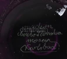 Moser jelzéssel lila váza, 12 lapra csiszolt, amazonokat prezentáló arany relieffel, hibátlan, m: 19...