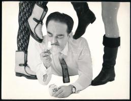 cca 1970 Fecske cigaretta, reklámfotó, 18,5×24 cm