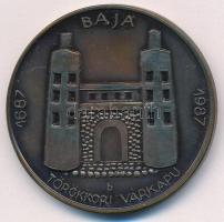 Bartos Endre (1930-2006) 1987. Baja - Törökkori várkapu 1687 - 1987 kétoldalas bronz emlékérem (42,5mm) T:AU