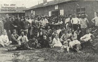 Military WWI, Soldiers receiving salary at the camp of Csót