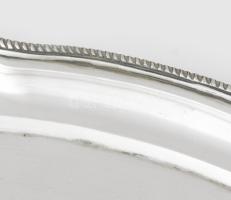 Ezüst (Ag) tálca XX. sz eleje, Dianás jelzéssel, T mesterjeggyel. Össz 1060 g 48x35 cm