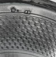 Ezüst (Ag) gyertyatartó pár. Dianás jelzéssel, PD mesterjeggyel XIX. sz. vége 400 g, m: 24 cm