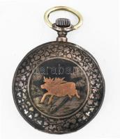 Niellós ezüst zsebóra aranyozott vadász jelenetes Remontoir. szép számlappal, működő állapotban 5 m