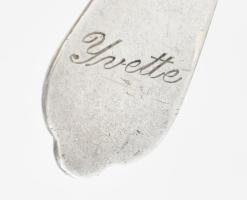 Ezüst (Ag) keresztelő evőeszköz: jelzett nettó 118 g + ezüst nyelű kés