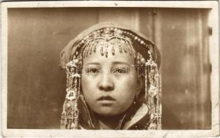 1923 Kínai fejdíszes lány, folklór / Chinese folklor, photo (EB)