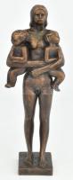 Kampfl József (1939-2020) anya gyermekekkel bronzírozott műgyanta. jelzett 30 cm