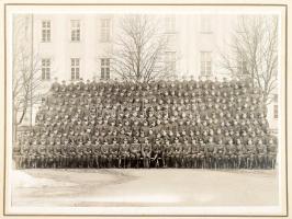 cca 1940 Nagy méretű katonai fotó II. vh német katonák és tisztek, fotó, kartonon 35x32 cm