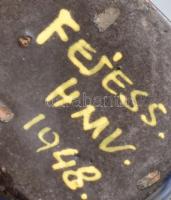 Fejess Hmv kerámia váza. Mázas kerámia, kézzel festett, jelzett, kis mázhibával. 16 cm