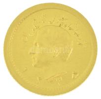 Irán 1956. (1335) 1/4P Au kapszulában (2,06g/0.900) T:XF
Irán 1956. (1335) 1/4 Pahlavi Au in capsul...