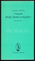 Laczkó András: Vonások Bródy Sándor arcképéhez. Tanulmányok. Békéscsaba, 1987, Új Auróra, 67+(1) p. Kiadói papírkötés. Számozott (69./500), a szerző, Laczkó András által Jávori Béla (1931-2008) újságíró, főszerkesztő, fotóművész részére DEDIKÁLT példány.